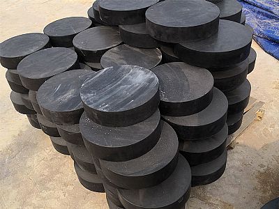 阿巴嘎旗板式橡胶支座由若干层橡胶片与薄钢板经加压硫化
